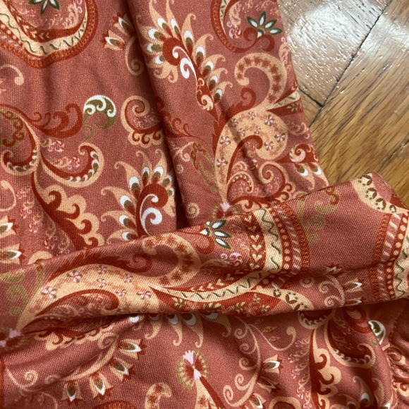 New Paisley Print Ruched Crisscross Halter Dress - Picture 6 of 13